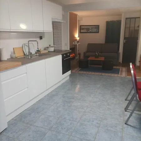 Hébergement de vacances Maison 400ml A Pied De La